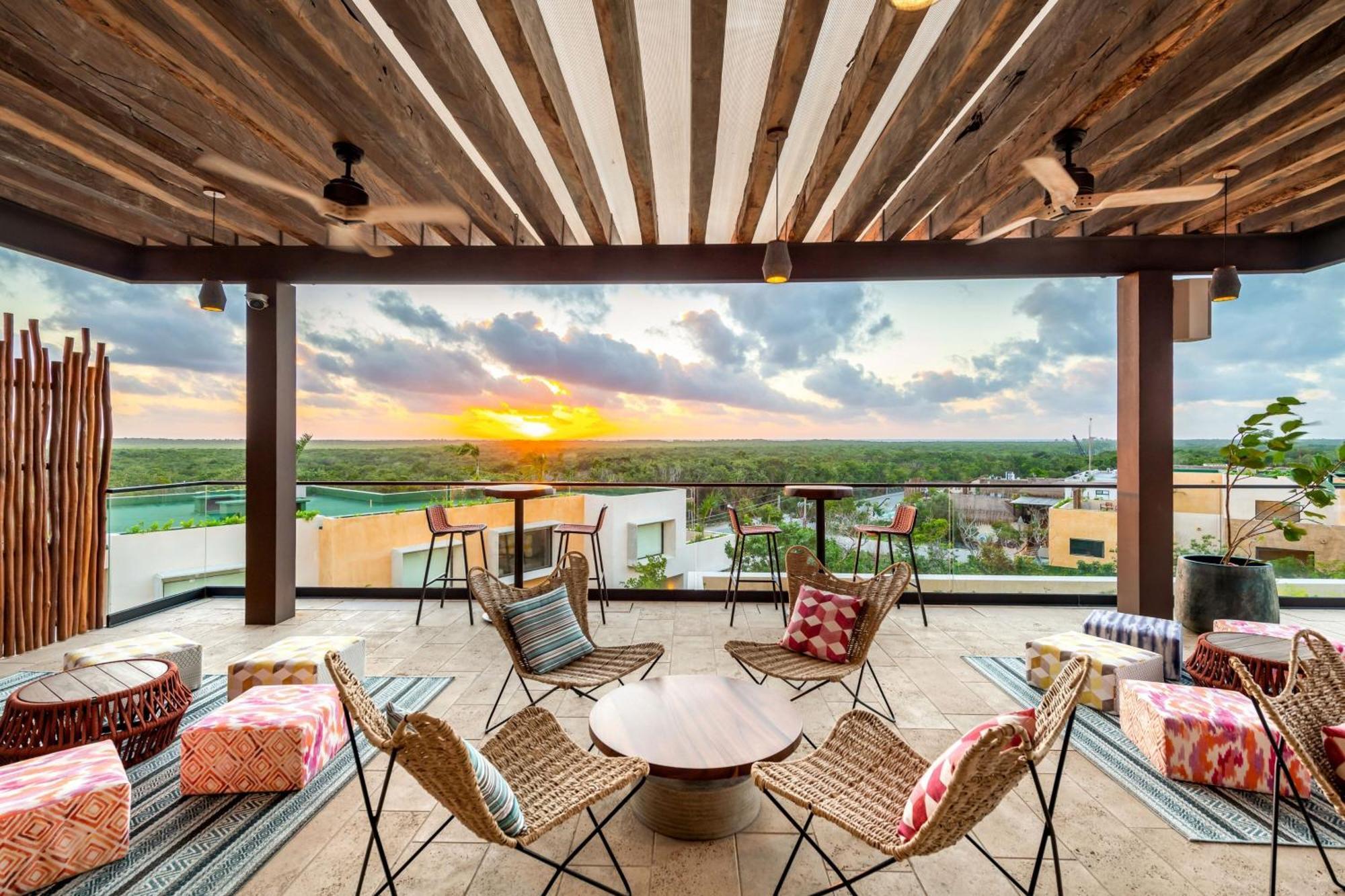 Aloft Tulum Hotel Exterior photo